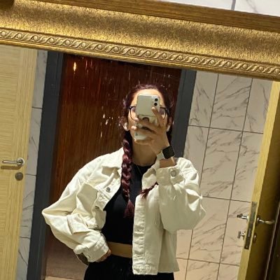 Aydasfr28's profile picture. çokta abartmaya gerek yok bacım. https://t.co/oTgxavSgPq