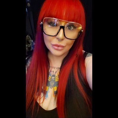 NicolaHardwic15's profile picture. Potty mouthed goth, Jackass,
Backstreet Boys,
Wwe, Cheese,
Gin