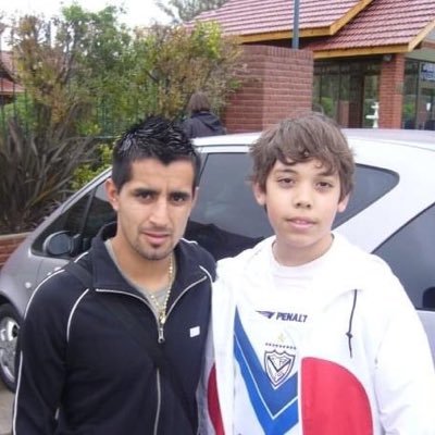 Adicto al Club Atlético Velez Sarsfield ⭐️🇯🇵 Bianchista y eternamente agradecido al Gallego Méndez.