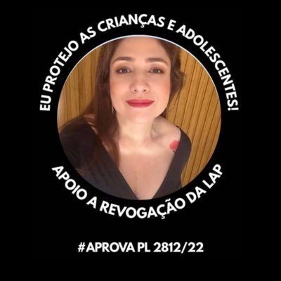 aleminadakis's profile picture. Feminista, ativista de direitos humanos, procuradora federal e militante do PSOL.