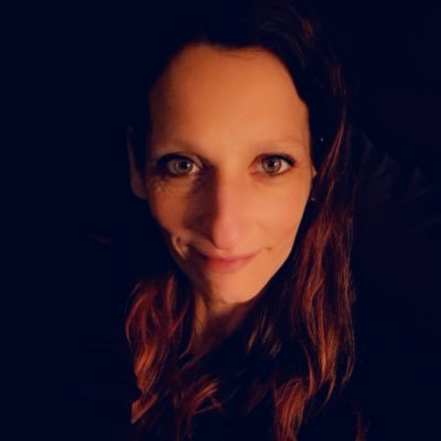 Koffie, wijn en taart zijn altijd een goed antwoord~chaotisch ~beetje vreemd~mama van 2 tweelingen~@Ganssssz ❤️