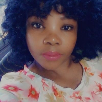 A whole packet of Sunshine 🌞 A mother 👬Spiritual Healer😇 The Gods live within me❤️GOOD VIBES ERRDAY ALLDAY💃followed by @KaizerChiefs for life✌🏽😜