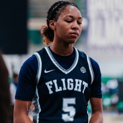 c/o 2027 | 📚3.7 GPA | 🏀PG | 🐾 Middle TN Christian School (MTCS) | ✈️ TN Flight EYBL | ⛹🏽♀️, 🏃🏽♀️ | Athlete Profile ↙️