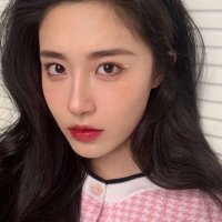 HelenChaplin (@qcgr23t50vw0d) 's Twitter Profile