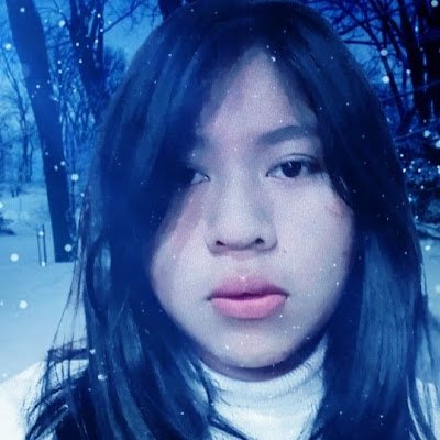 AndyLunablue13's profile picture. Hola, soy Andy una estudiante de preparatoria de la carrera de medicina, este es mi vlog de estudiante