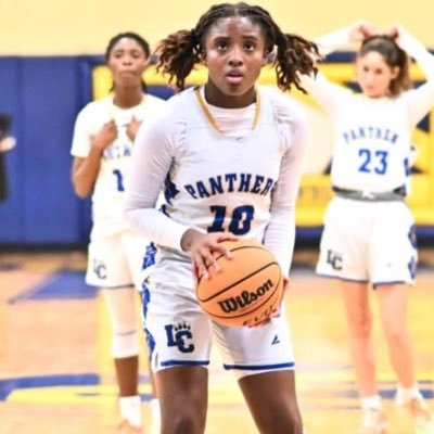 Honor Roll Student Athlete ◾️2 year varsity player◾️5’9◾️Lake City High