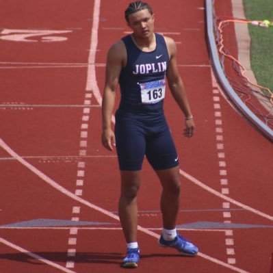 Joplin MO. CO26 | 6’0 175lbs | Basketball | Track | 3.2 GPA | 1x State 300 hurdler| Email: IsaiahThom320@gmail.com