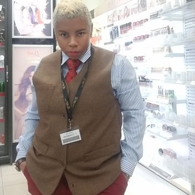 Source Energy projecting in human form. Very BIG dreamer, passionate about life. I'm weird, hence weird tweets :) #androgynous
