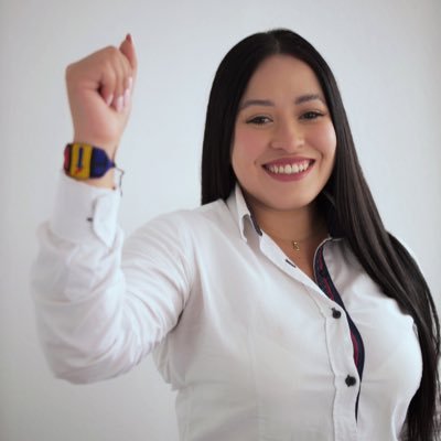 Concejal del Municipio Baruta 💚🍃| Abogada ⚖️ | Secretaria Juvenil Seccional Miranda de @advenezuelaa 🏳️🇻🇪| Política con vocación de servicio 🙏🏻🤍