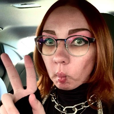 christina/23/LSW and master's student. she/her. currently working on surrealist psychological horror project