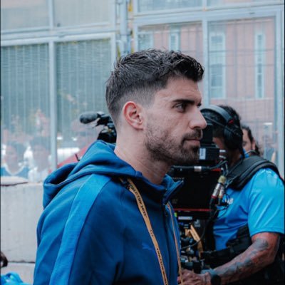 jh_9t's profile picture. لا شي هُنا سِوى تركي و الهلال