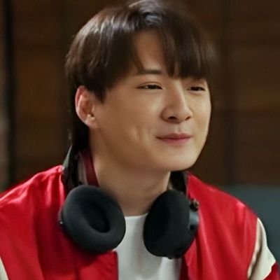 kongartwork's profile picture. previously user @kristalloidal ; my solace, my home, @kristtps @stjinx_maya ; #youniverse 🪐 ; registered psychometrician 🔱 ; #TheExMorning ; 🇵🇭 🧡🤍🩷