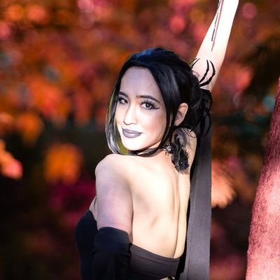 erodedsun's profile picture. 📍VA | ↥30s | 🇹🇼🇺🇲 I 🏳️‍🌈
| tradgoth shapeshifter🦇
| Cover: @Tansuru