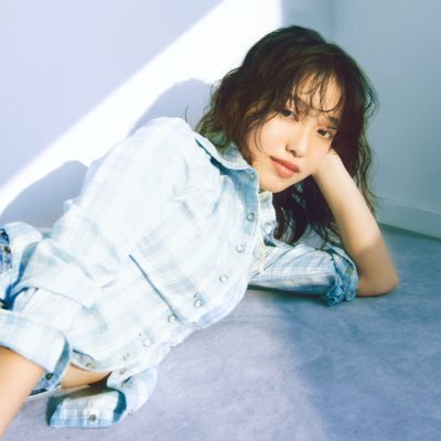 シンガーソングライター。7/23メジャーデビュー EP