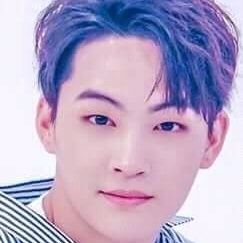 likes anime,kpop,books,shuvee/PDG/lahat Ng ship ni shuvee suportado ko
