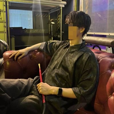 Taku100perMote's profile picture. 元非モテエンジニア ■Before|学生時代はいじめられっ子|髪型は角刈り|肌荒れ|27歳まで素人DTなど圧倒的非モテ■After | 開始2日目でPairs500+ | with9469いいね|開始1日目でタップル99+ |1年で彼女累計4人GET！|師匠▶︎@RyoTa00photo