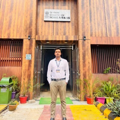 deeptanudnath's profile picture. 
