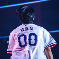 ๐ต๐ฎ๐ป๐
๐๐๐
๐๐ (@jisungvirus_exe) 's Twitter Profile