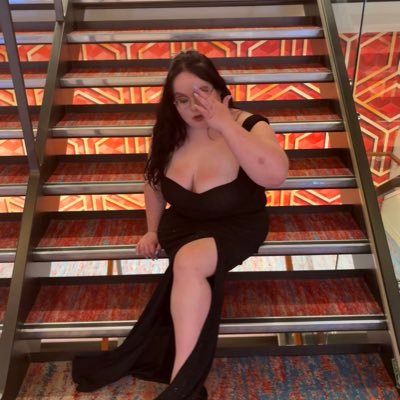 She/Her, Disabled Twitch affiliate, member of the @DisabledCCC 🩷 | email: tyhannahsaurus6@gmail.com | Greenheart Games Creator 💚
