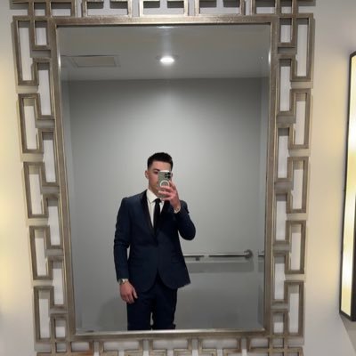 nashbakerr's profile picture. 