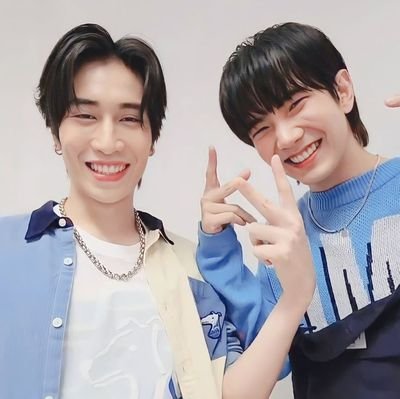 Love and cheer up for both of you. ððĪ
@biblesumett. @JakeB4rever.
āđāļāļāļĢāļāļāļāļāļ @aumbbb_jk
