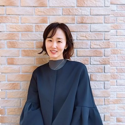 バナー専門デザイナー💫/デザイナー歴2年/バナー1枚3,000円(税込)✨/セミナー&情報商材系のデザインに特化しています☘️/平日8:00〜21:00/兵庫県/制作のお問い合わせはこちらのLINEからお願いします→https://t.co/CaBy6mq6sx