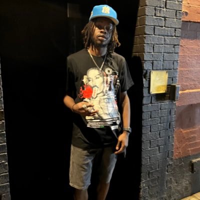 IG: retrotaykz | just a smart nigga doing dumb shit |