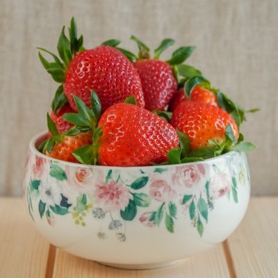 chicchi_1025's profile picture. ミニーとわんことビールがだいすき♡