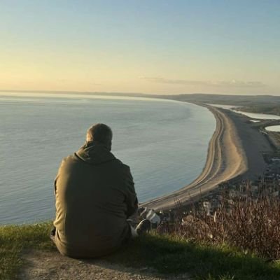 Operations Supervisor Tomorrows Travel, Bus Enthusiast,Father to a beautiful boy 💙Views and opinions are my own