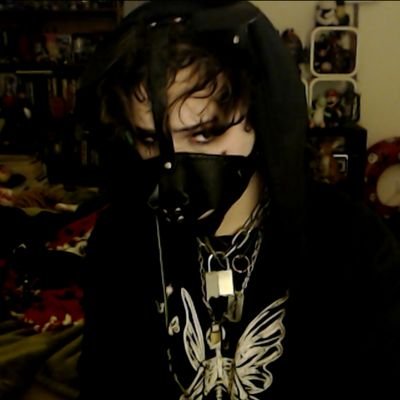 teddyri0t's profile picture. (𝘛𝘩𝘦𝘳𝘦 𝘪𝘴 𝘯𝘰𝘵𝘩𝘪𝘯𝘨 𝘺𝘰𝘶 𝘤𝘢𝘯 𝘥𝘰 𝘵𝘩𝘢𝘵 𝘐'𝘷𝘦 𝘯𝘰𝘵 𝘢𝘭𝘳𝘦𝘢𝘥𝘺 𝘥𝘰𝘯𝘦 𝘵𝘰 𝘮𝘺𝘴𝘦𝘭𝘧)
I'm trans. Fuck TV. Love yourself. ♡