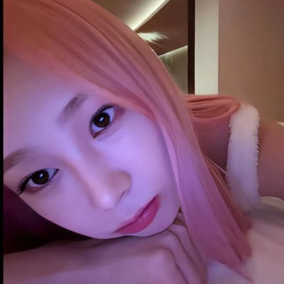 qitty_ll's profile picture. 