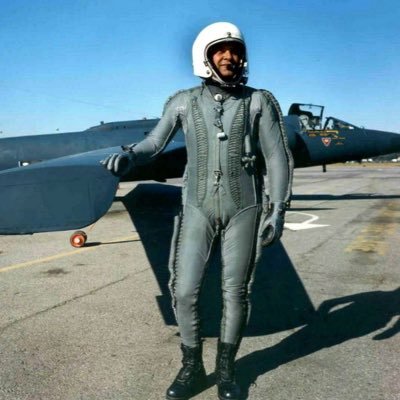 Aviation Captain. no such thing as a life better than yours .No dms . No porn!