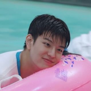 seungmonga_'s profile picture. 김승민🐶 • ot8 • 🦁🐰 • bjyx