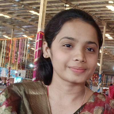 KanchanTameshw2's profile picture. ❣️फल  कारन  सेवा  करे ,
 करे  ना  मन  से  काम 
 कहे  कबीर  सेवक  नहीं 
 चाहे  चौगुना  दाम।।❣️