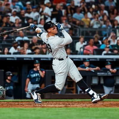 donbony's profile picture. Yankees, Giants, Knicks, Rangers, MMA, Wrestling, ARMY veteran,PRASA Retired.
#repbx #NewYorkForever #NYR #TogetherBlue