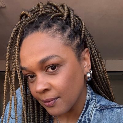 luadekrystal's profile picture. Tudo dá certo pra mim!!! 🙌🏾❤️🍀