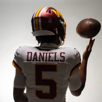 @commanders fan // Kirk Cousins Truther // future professional sports athlete #HTTC