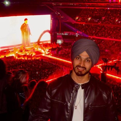 AntreevB's profile picture. I have no idea what i am doing