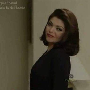 Laaaramercy's profile picture. Presidenta del club de madres en apuros.