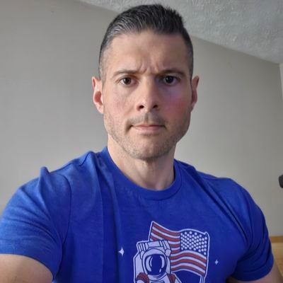 prettay_good's profile picture. Out with the old, in with the new...account. #CLE sports, Buckeyes, Manchester United, bourbon, being alive.