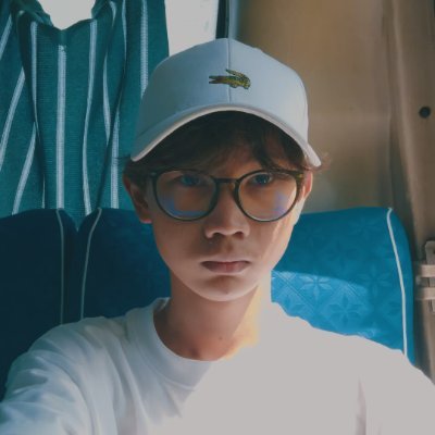 17 y.o. swe & creative / building https://t.co/rBfkQVzm7h