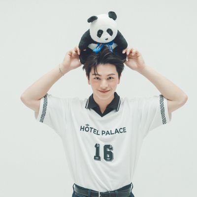 SungJaexFelize's profile picture. YookSungJae & Felize ❤❤❤❤❤
Fan Account #BTOB #육성재 #YookSungJae #BabyFelize