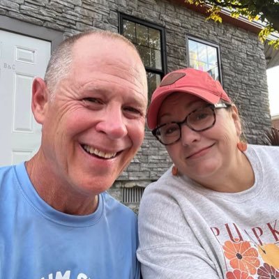 danieldfmm6's profile picture. Every day with you is my favorite.