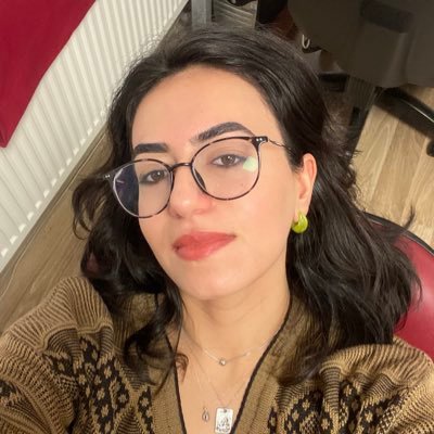 teoride desen zehir gibi, pratik dersen sallanmakta | odtü • siyaset | @notariodergi