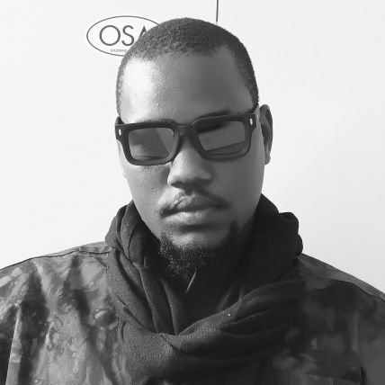 dia_guedediery's profile picture. Chercheur du savoir