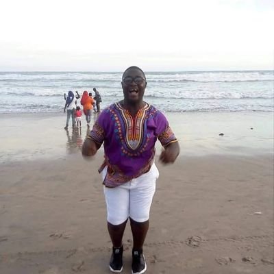 somtinglively's profile picture. Writer. Artiste.👑. Long Live The Radicals.