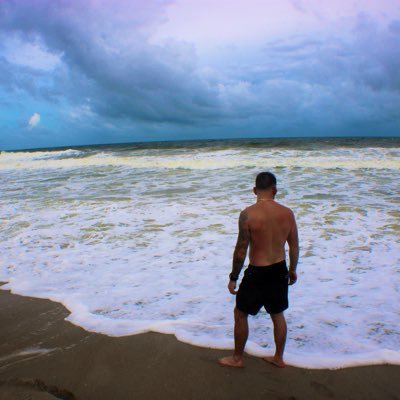 timbztrades's profile picture. LIVE Futures Trader. Long Term Investor, Engineer, MMA & Two Wheels - #AdexUniversity #TheStrat - Join the team @AdexTrades_Main