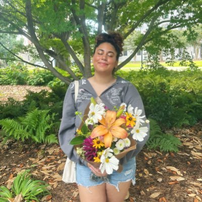 13maroon13's profile picture. 