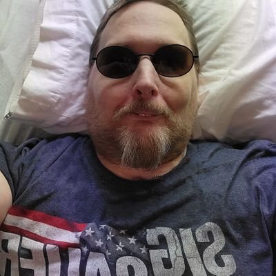 A Disabled Bug Hunter working from home. On my free time I fight child exploitation and abuse on the internet 🧑🦽 :)