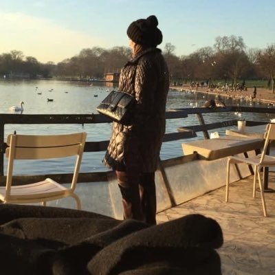 SpringAbr's profile picture. . ماجستير تربيه في التعليم العالمي.أكتب من واقع الناس ومن واقعي أحيانا تعجبني بعض العبارات فأنشرها@@